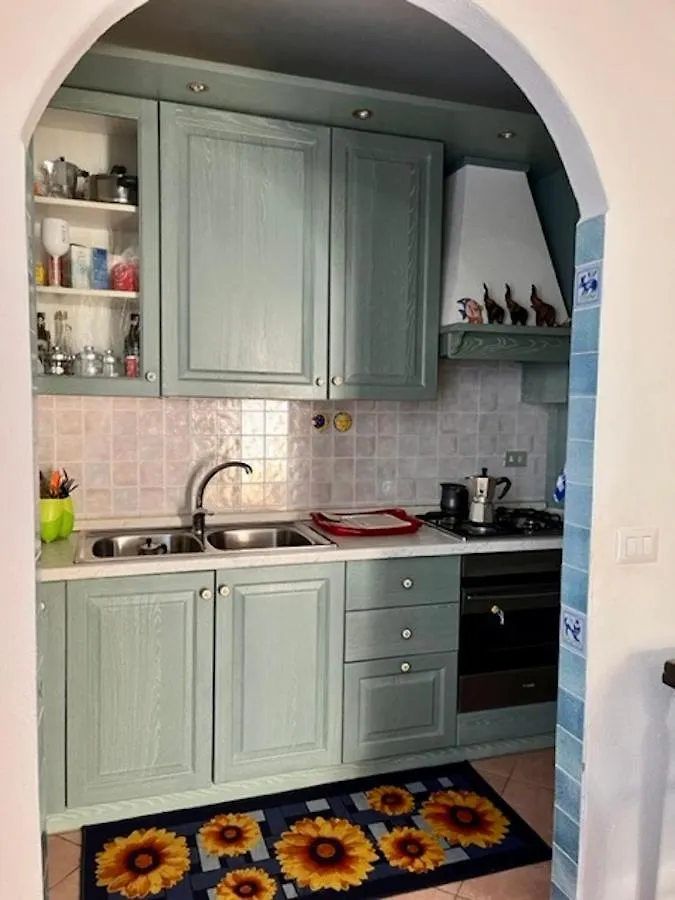 Iss Travel, Molly'S Garden - 2-Bedroom Apartment With Air-Condition San Teodoro  Villa San Teodoro (Sardinia)